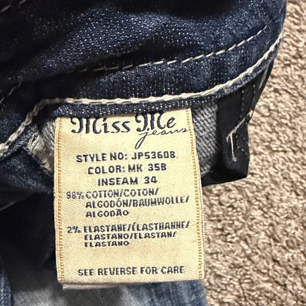Miss Me Women’s Mid‎ Rise Medium Faded Wash Boot Cut Jeans Size 30